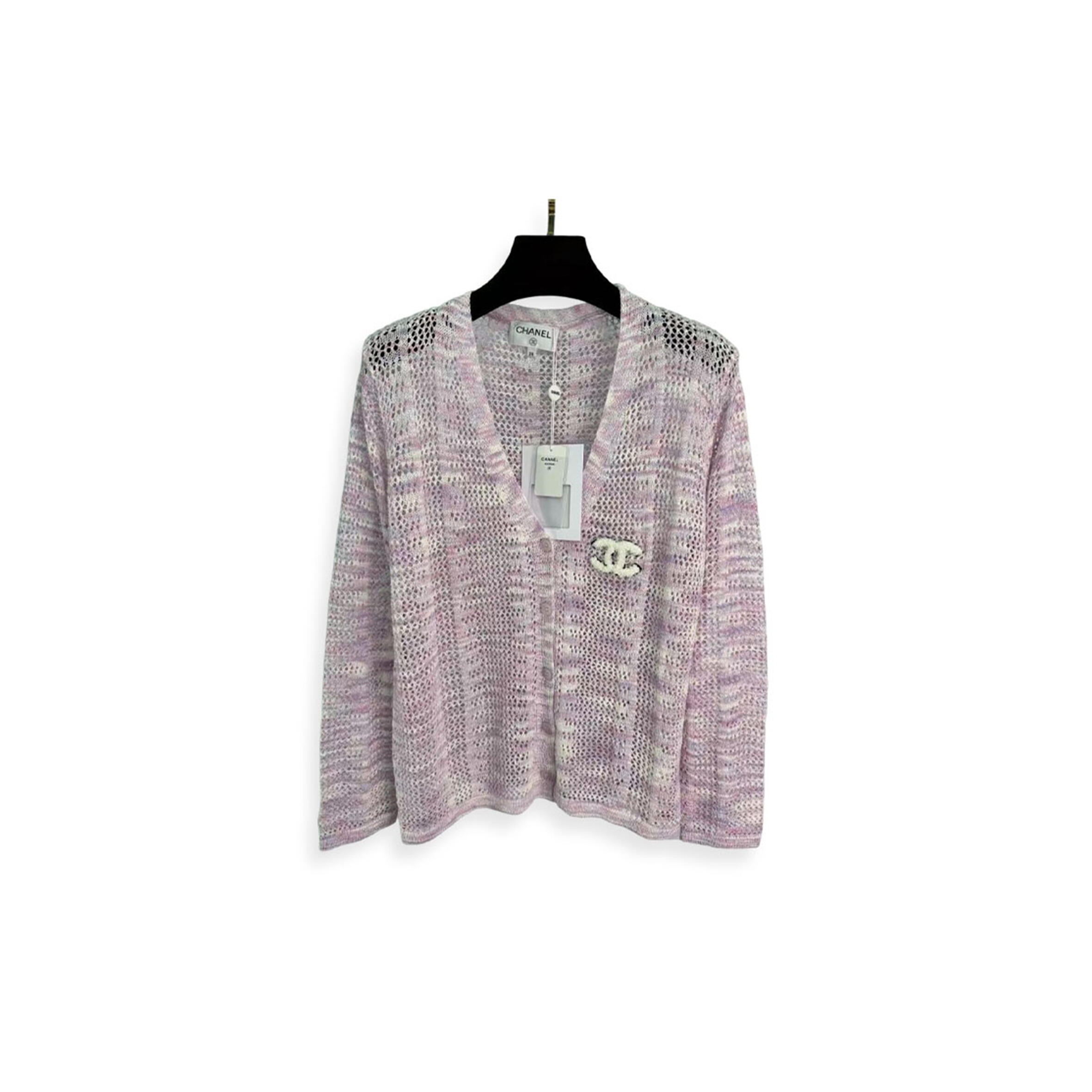 Ch**el long-sleeved pullover